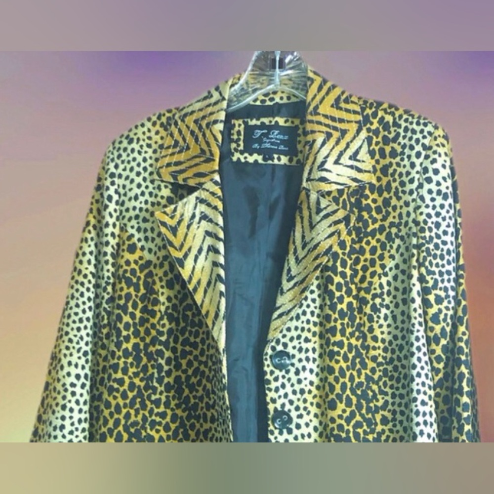 T. Renz signature by Theresa Renz mostly silk coat - Picture 5 of 13